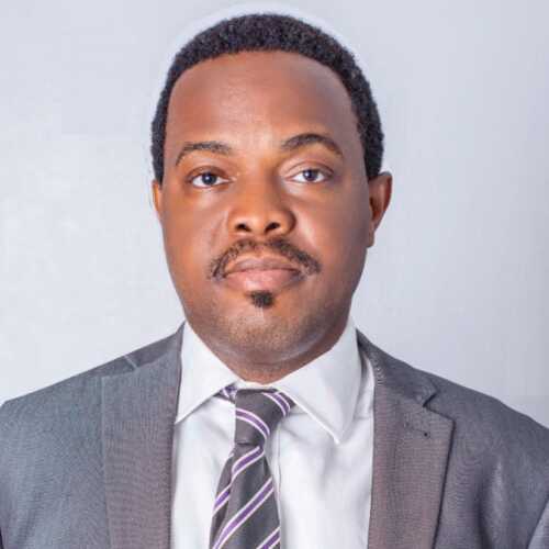 Paul Okunaiya